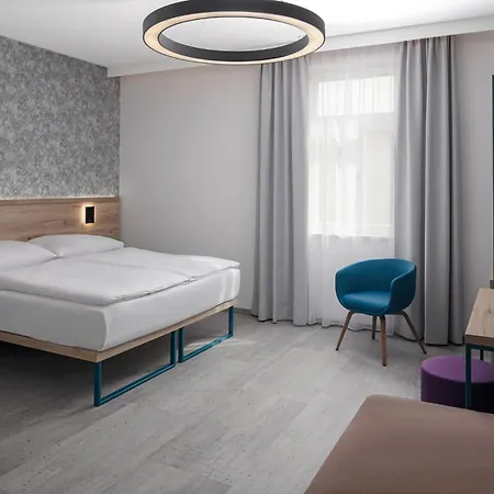 Ea Moment Hotel 4*