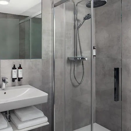 Ea Moment Self Check-in