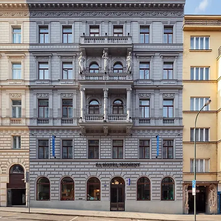 Ea Moment Self Check-in 4*