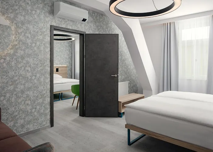 Ea Moment Self Check-in Hotel Praga