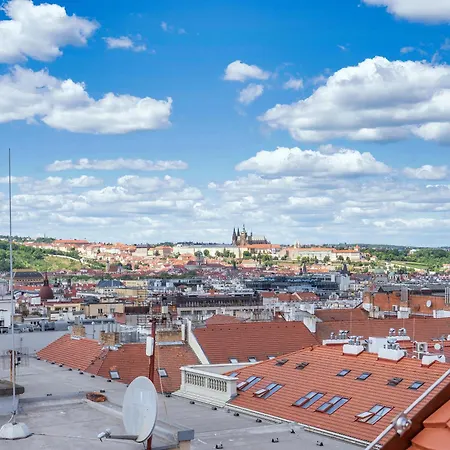 Ea Moment Self Check-in 4* Prague