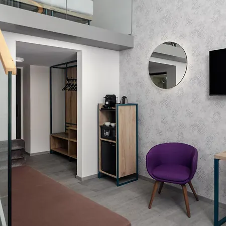 Hotel Ea Moment Self Check-in 4*